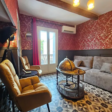 Le Boudoir Saint-etienne - Vue Collegiale Et Charme * Capestang